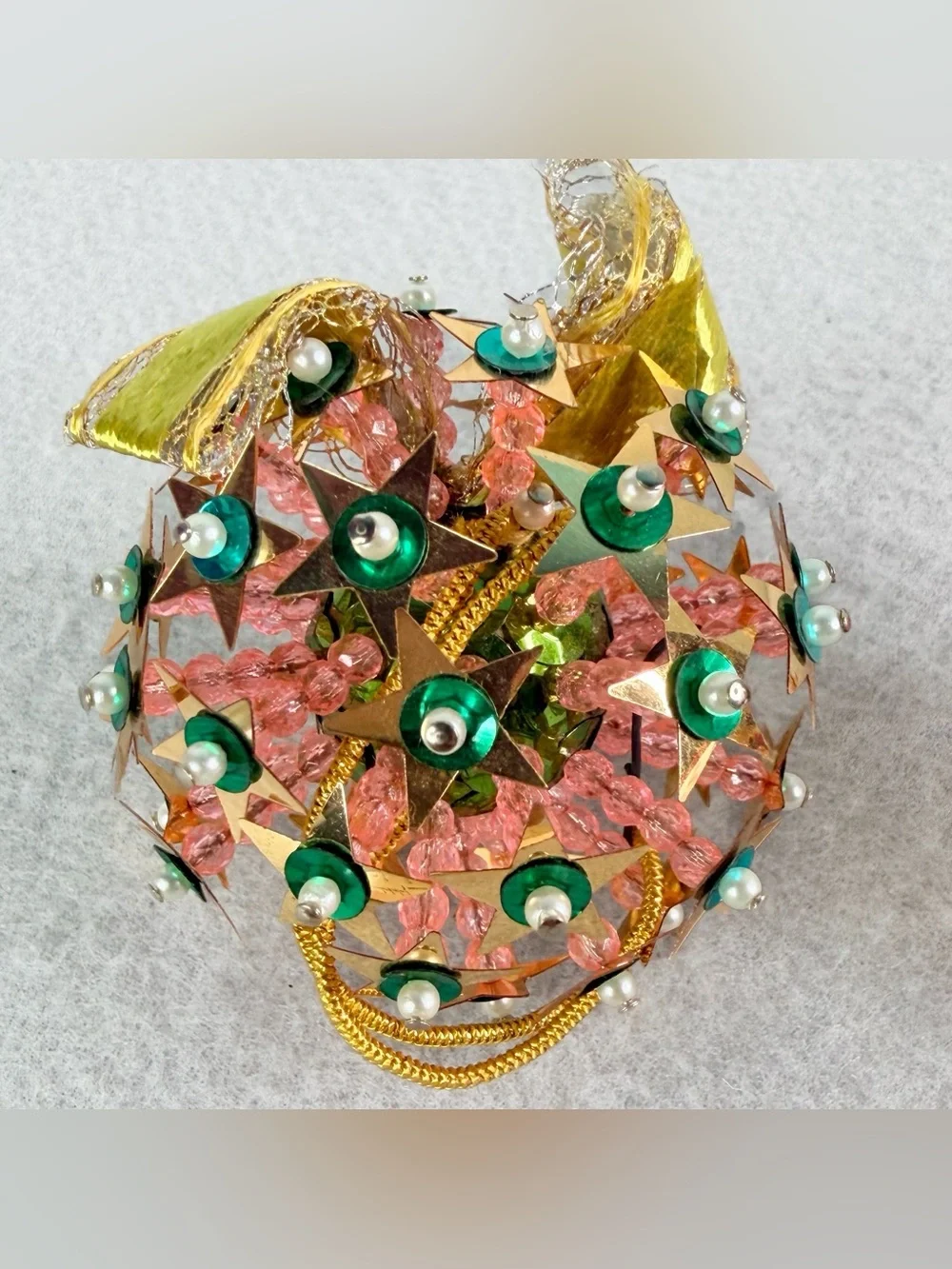 Atomic Starburst Cluster Star Pink Beaded Pushpins Christmas Ornament Vintage 2